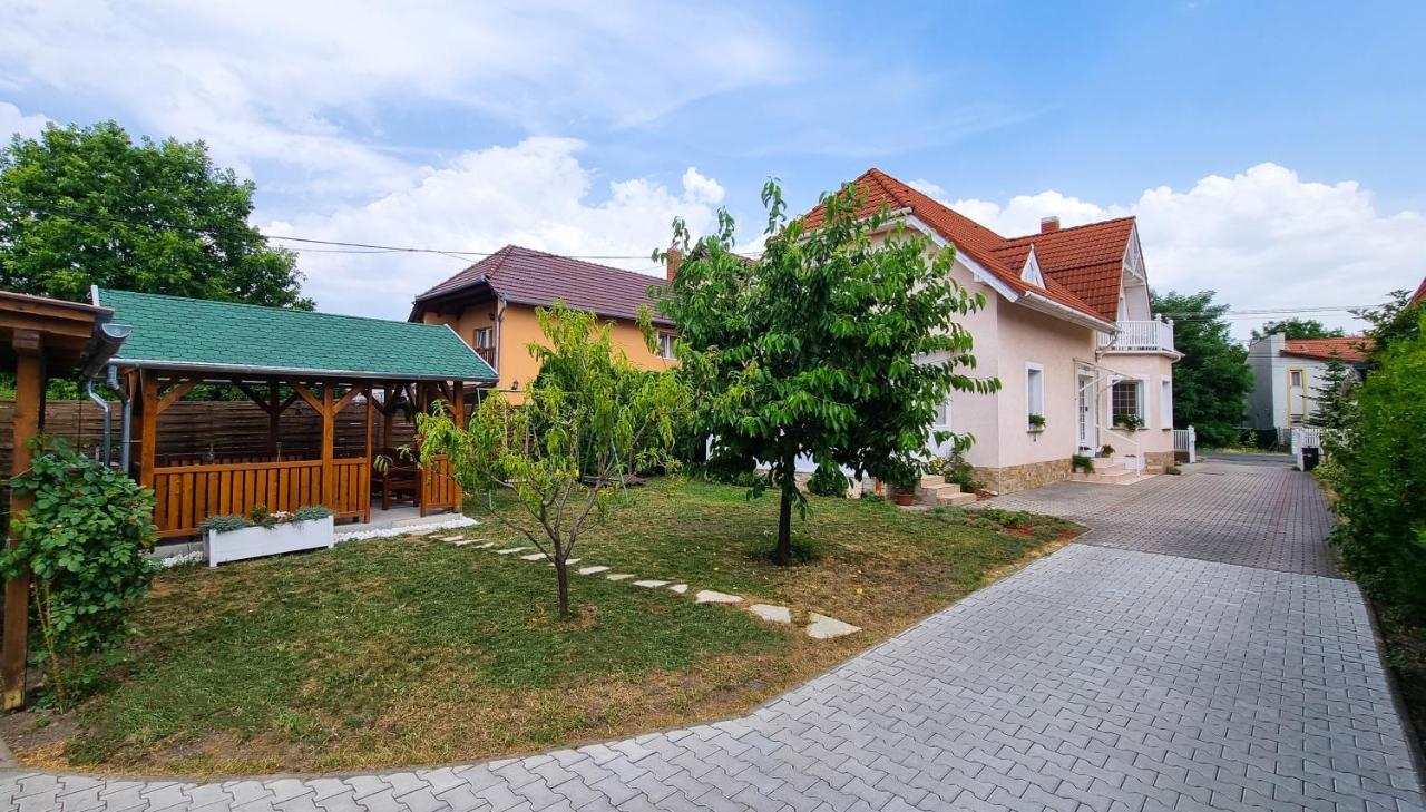 White Apartment كيستاي المظهر الخارجي الصورة